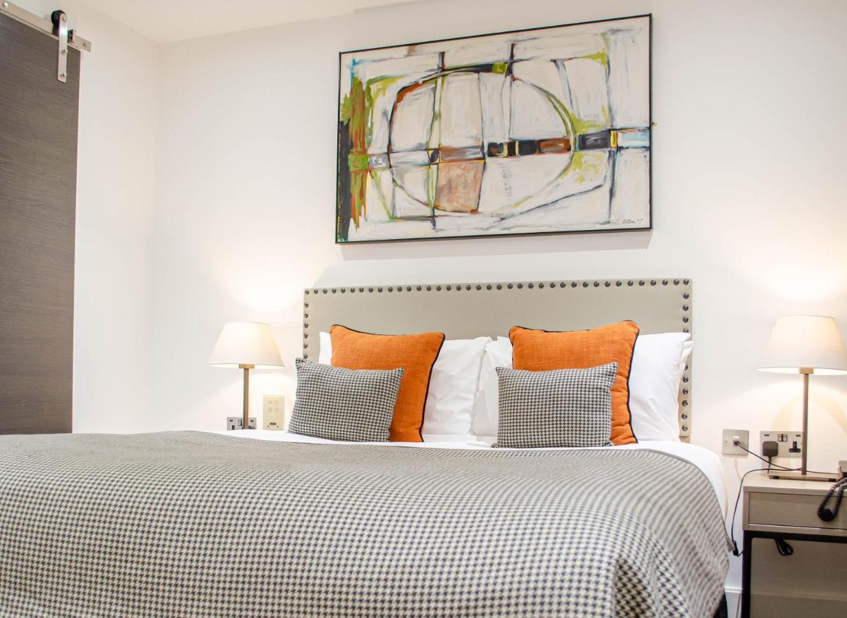 The Chronicle By Supercity Apartahotel Londres
